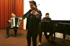 CFDF363D-8B24-4C69-8882-ECD416FC9EB8_1_105_c