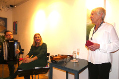 Ein herzliches Willkommen der "Wiener Brut" im KULTURKABINETT. Zum 11ten Mal Katharina Hohenberger, davon 4 Mal mit Johannes Münzner.